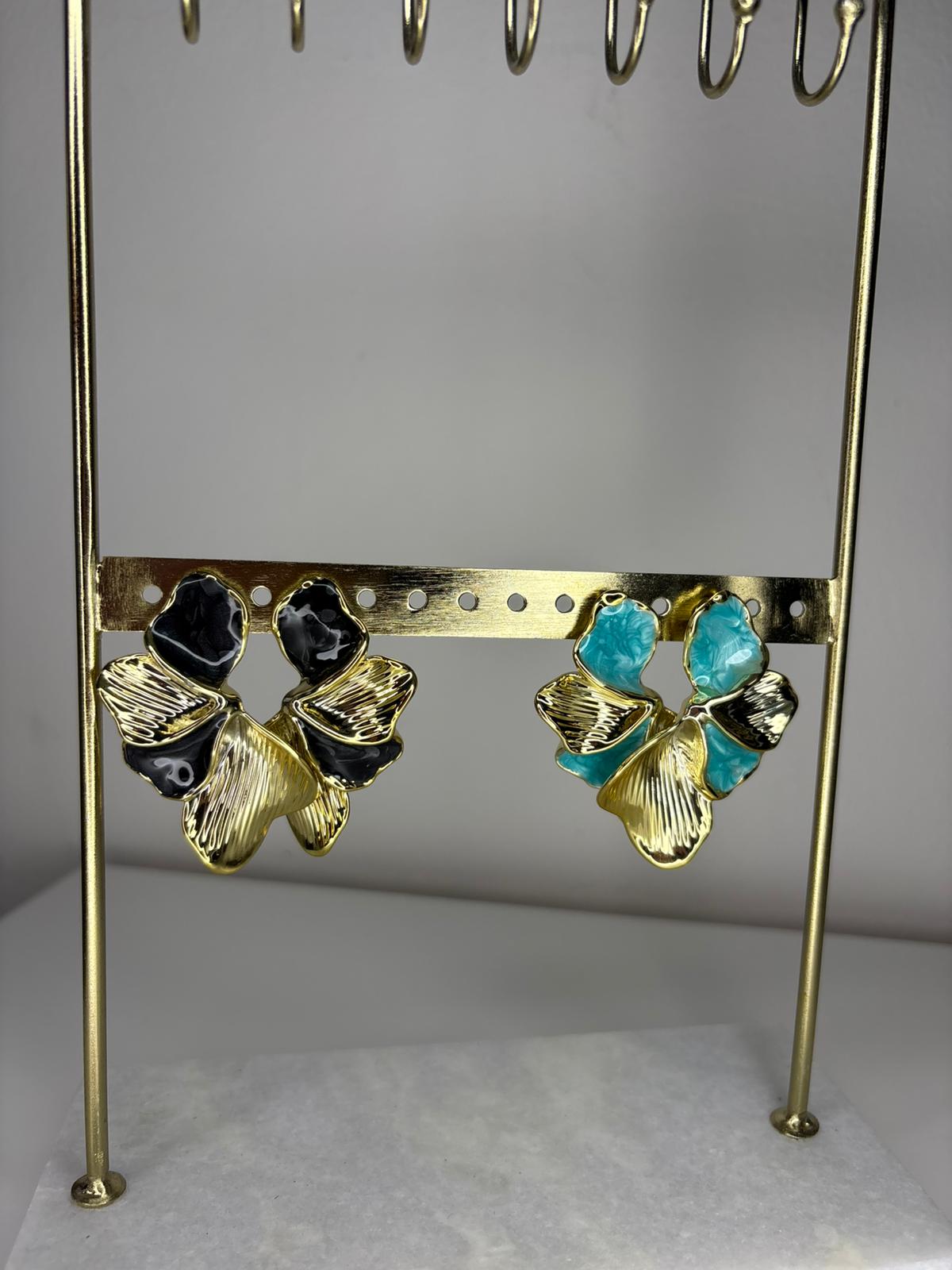 Orecchini mezzo fiore 9099