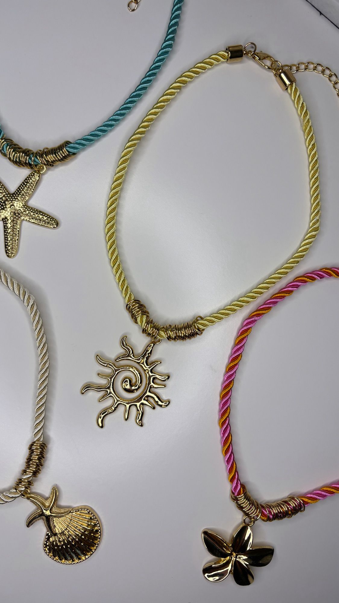 Collana hot