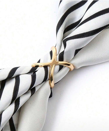 Ferma foulard dorato