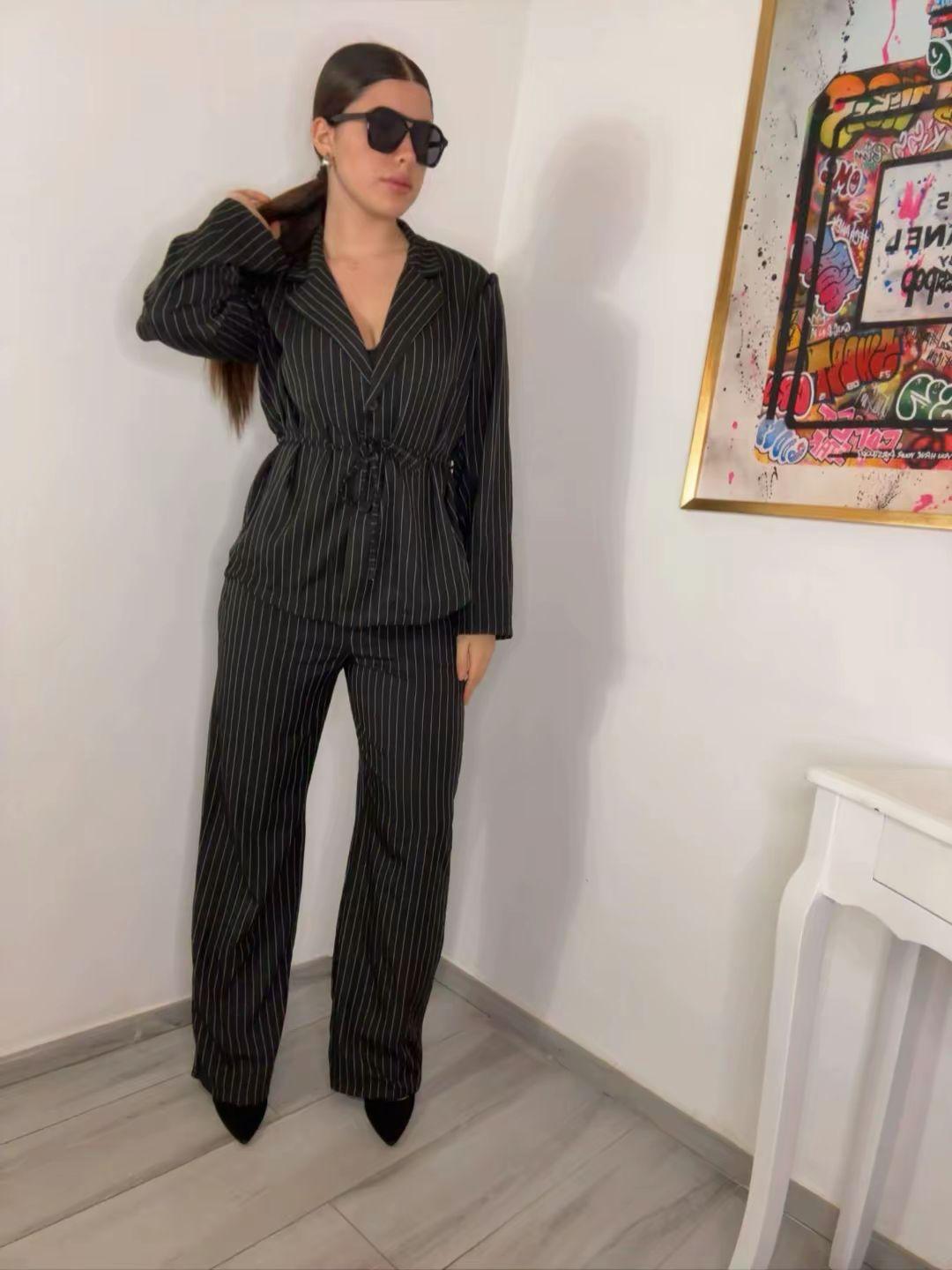 Tailleur gessato 88768